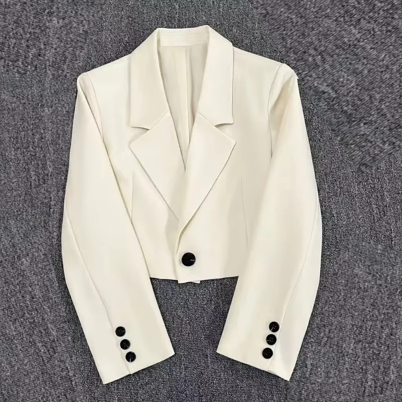  Odette's Cropped Blazer
