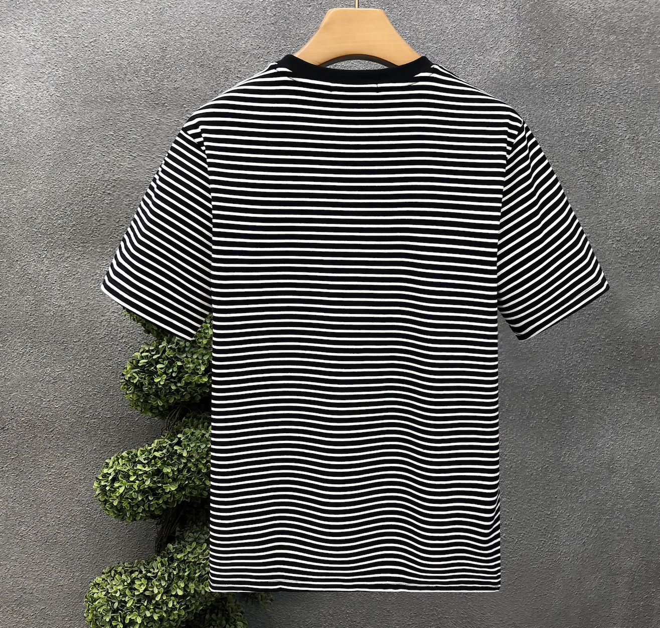 Arlo's T-Shirts 